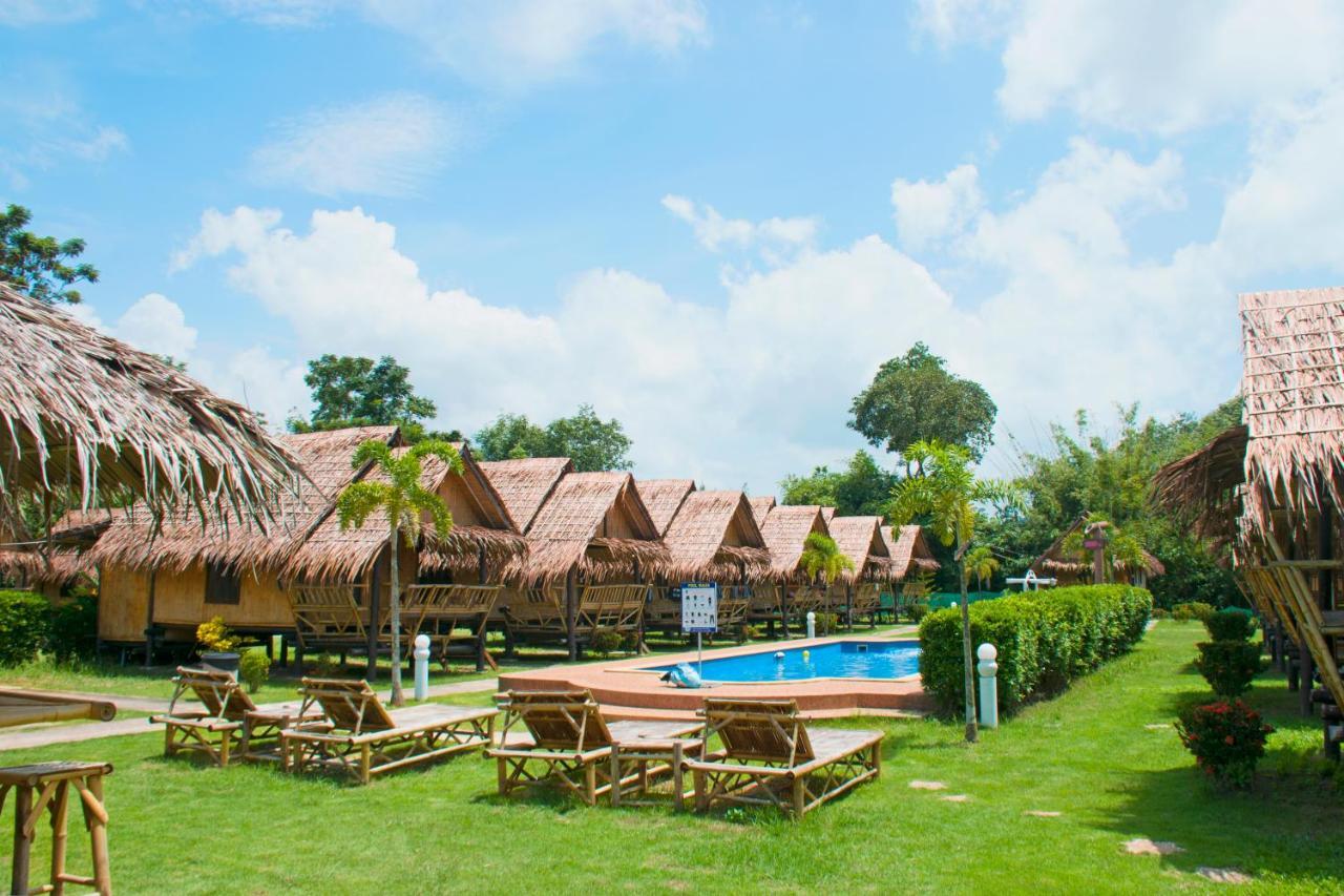 Aonang Bamboo Pool Resort Ao Nang Luaran gambar